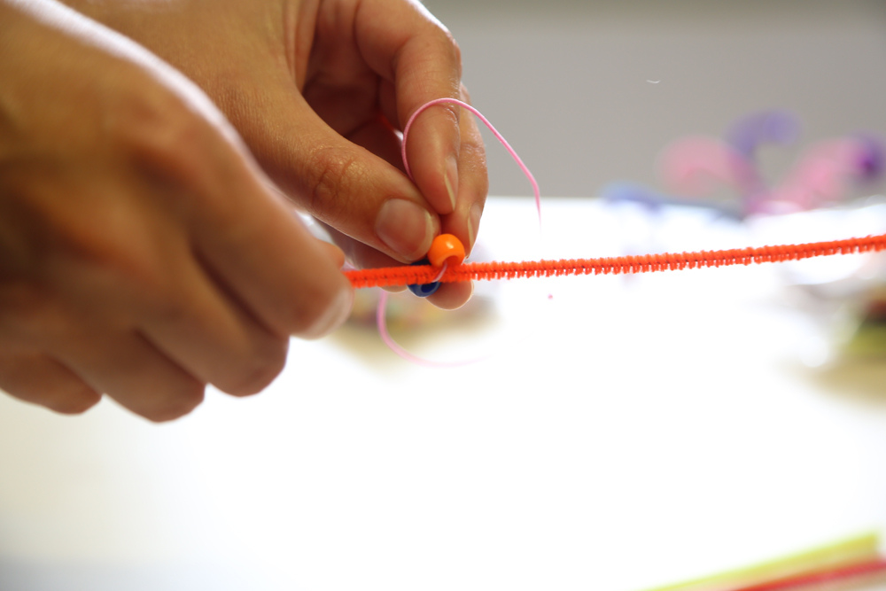 thread pipecleaners